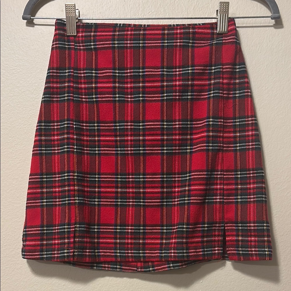 Brandy Melville Plaid Red Skirt